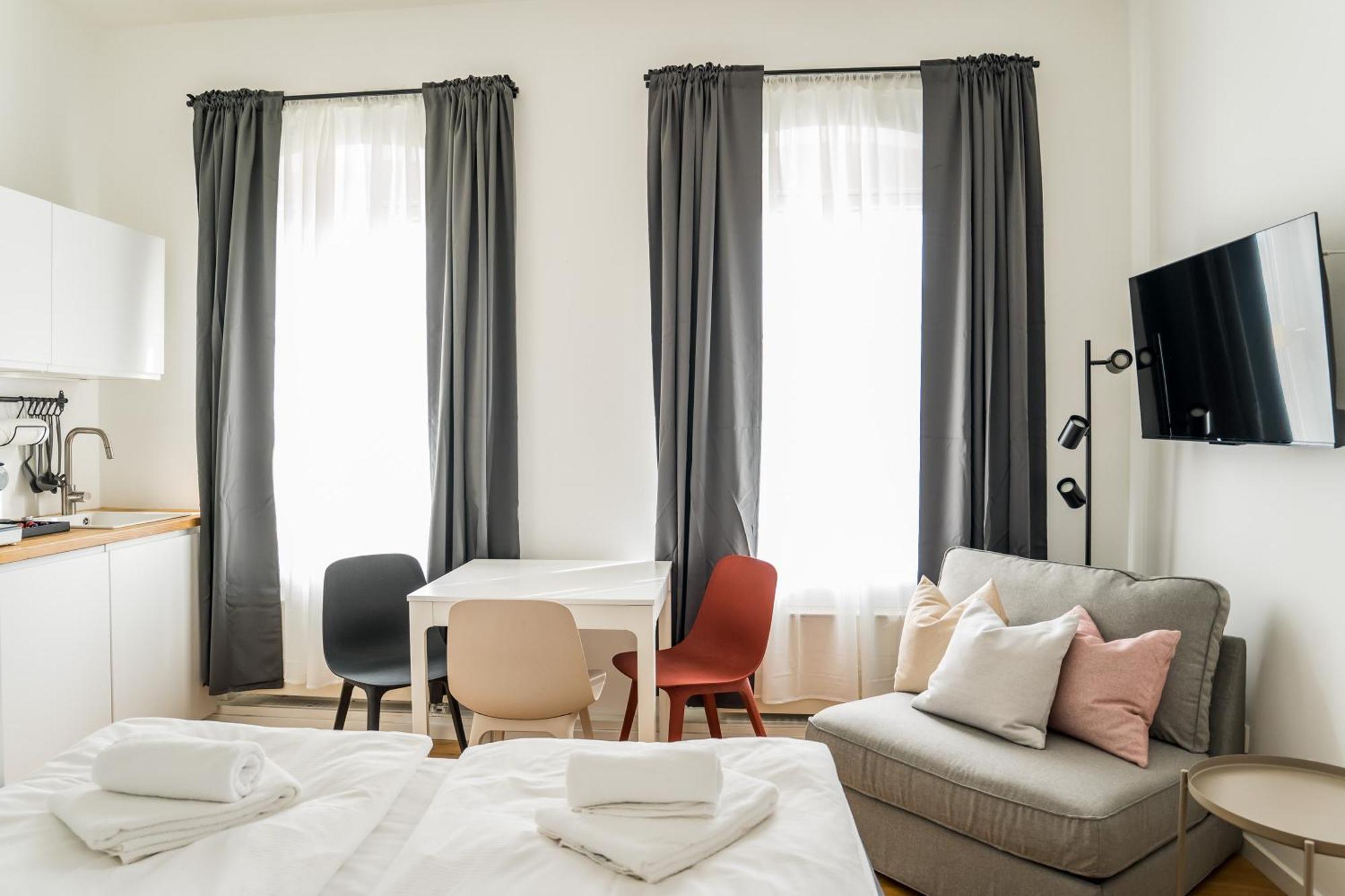Homaris Apartments Schlueterstrasse Берлин Екстериор снимка