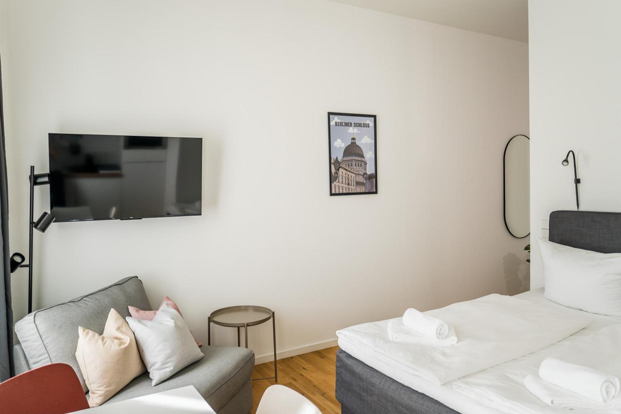 Homaris Apartments Schlueterstrasse Берлин Екстериор снимка