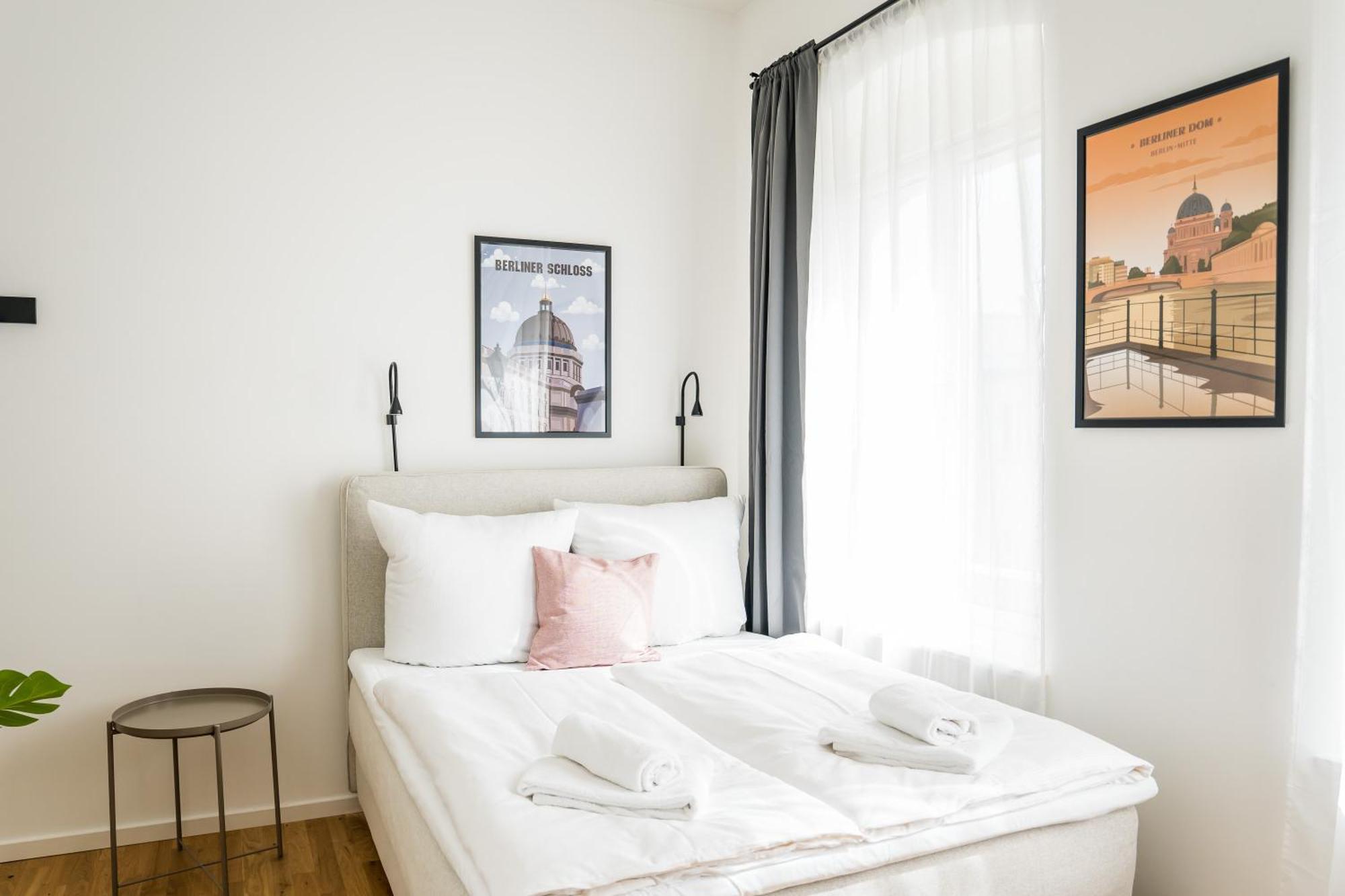 Homaris Apartments Schlueterstrasse Берлин Екстериор снимка